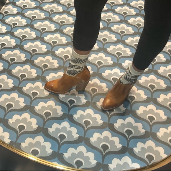 Freebird by Steven Steel Distressed Booties in Tan Size 8 - Picture 9 of 15